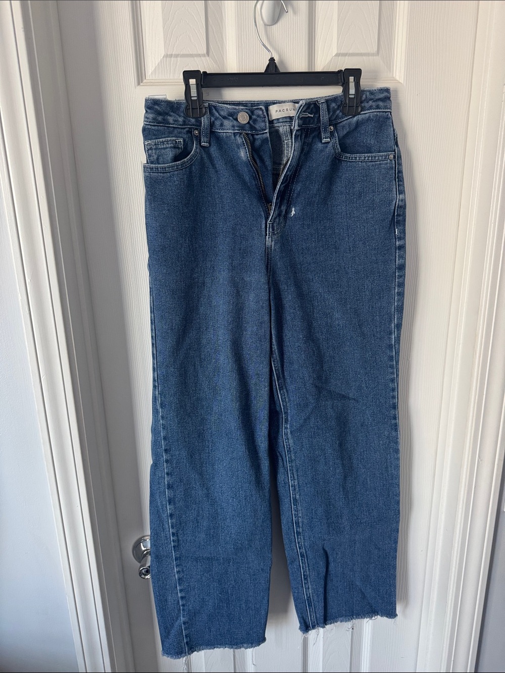 PacSun Women's Wide Leg Raw Hem Jeans in Blue